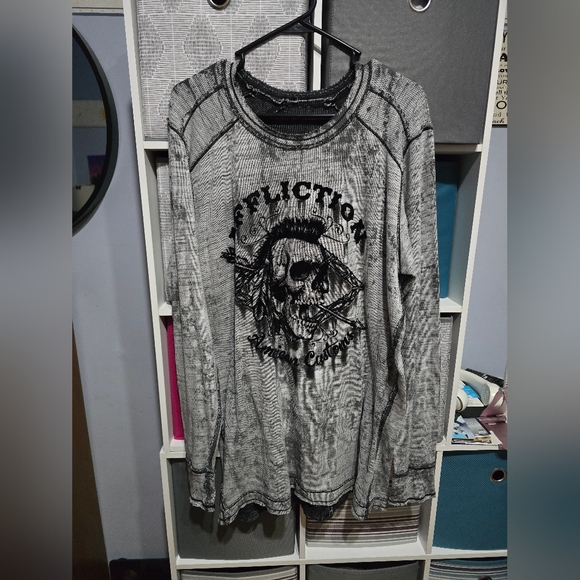 AFFLICTION Men's Reversible Long Sleeve - Picture 1 of 9